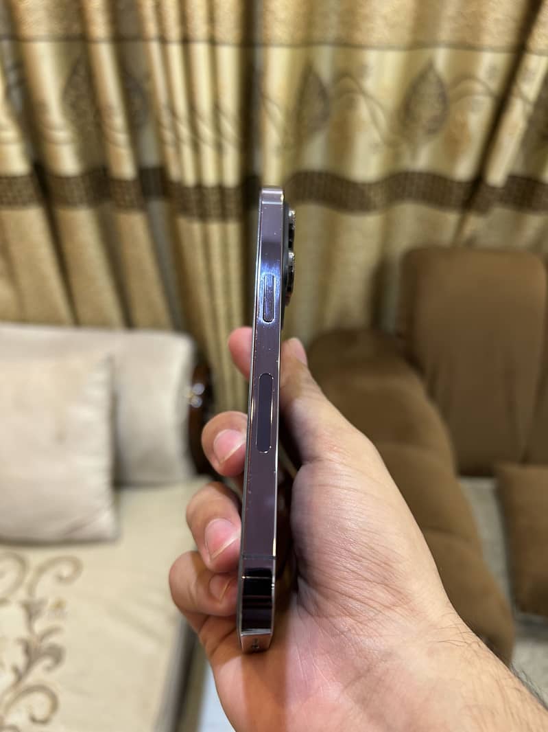 iPhone 14 Pro 3