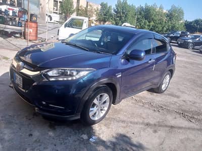 beautiful Honda vezal hybrid 2016 model  2016 import 2020 134000km aut