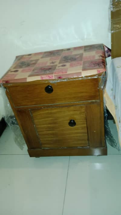 bed n side tables without metress condition 10/9