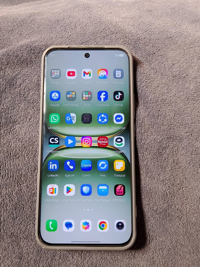 Tecno Spark 40 Pro Plus 2
