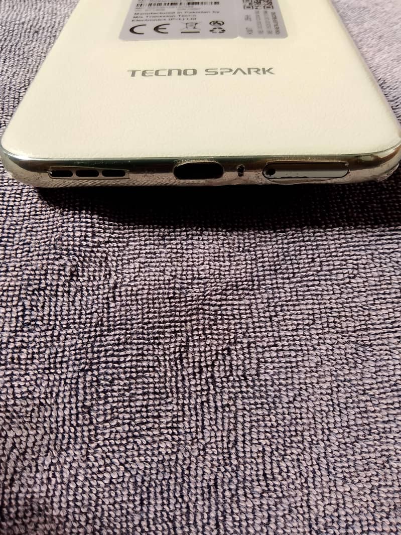 Tecno Spark 40 Pro Plus 3