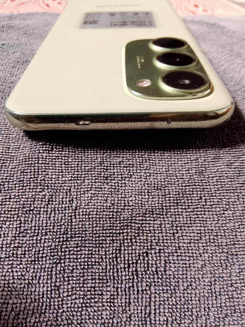 Tecno Spark 40 Pro Plus 6