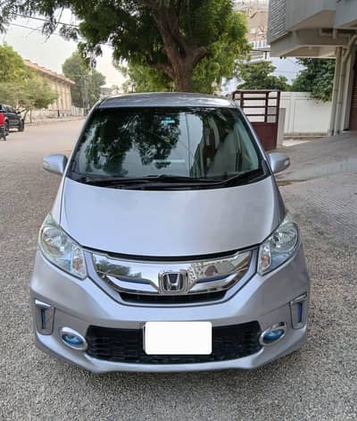 Honda Freed 2012
