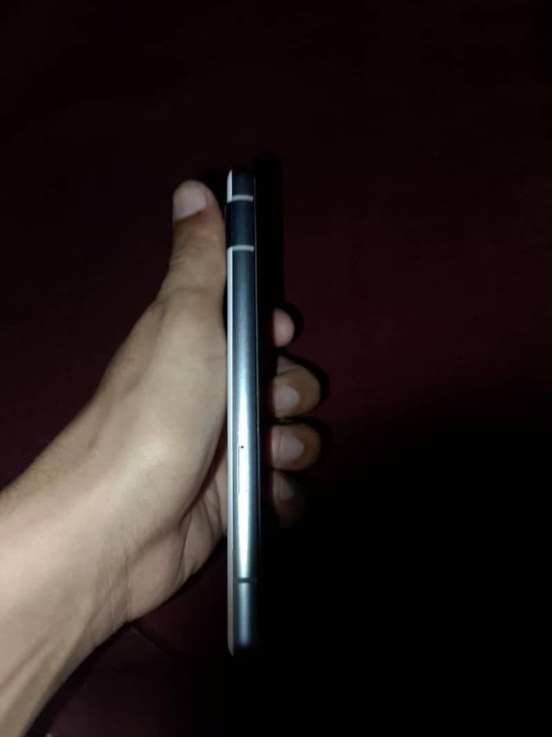 Google Pixel 7a 1