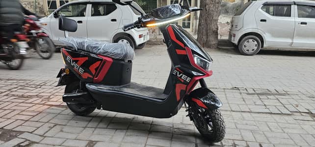 Evee Gen Z . . . 850 km driven only 10/10 condition for sale