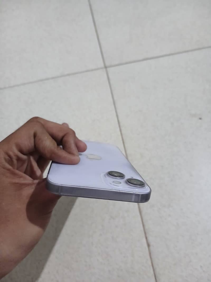 iPhone 14 Plus 1