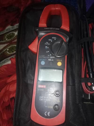 unti 203 clamp multimeter
