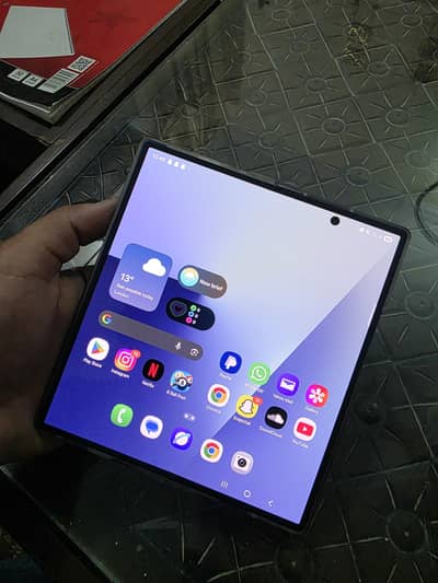 Samsung Galaxy Z Fold 7