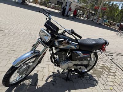 Honda 125 2025