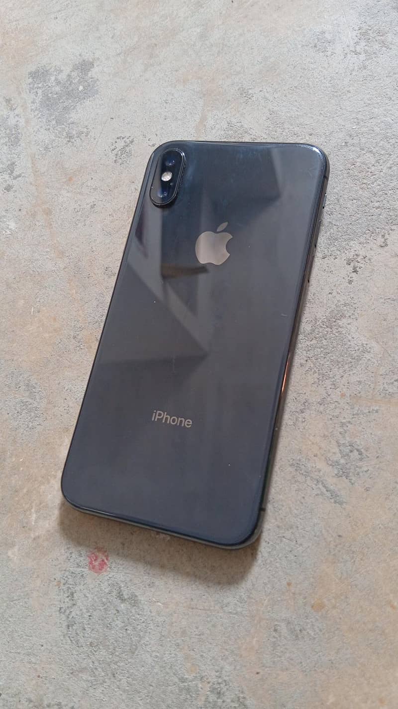 Apple iPhone X 4