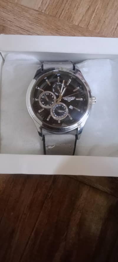 Longines Men's Watch With Premium Leather Strap ⌚