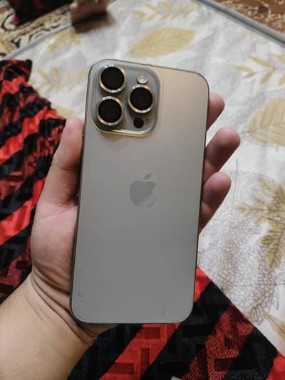 Apple iPhone 15 Pro Max