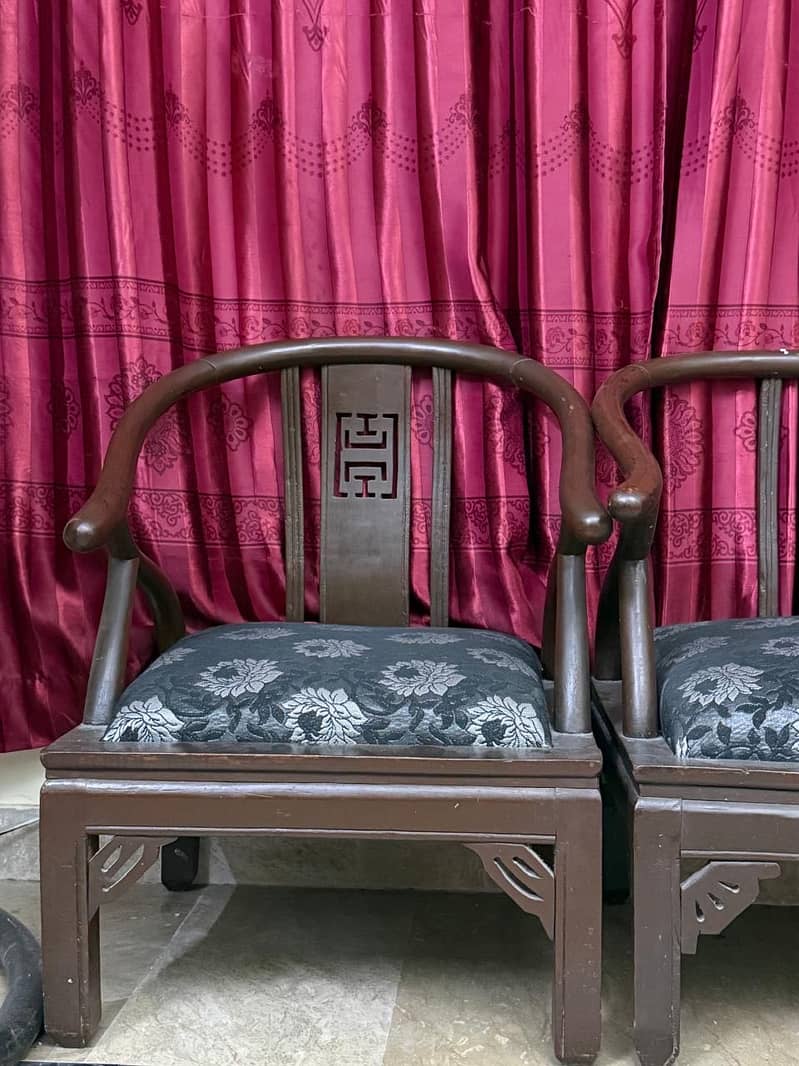 WOODEN SOFA WITH TABLE 2