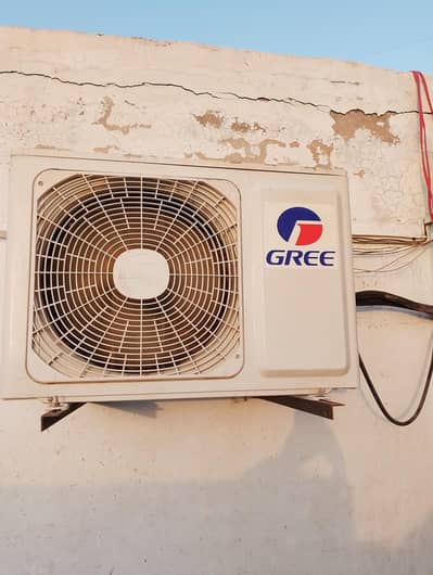 Gree 1 Ton Non-Inverter Split AC (Model: GS-12LM4) - Good Condition