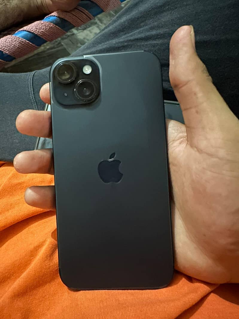 Apple iPhone 15 plus 4