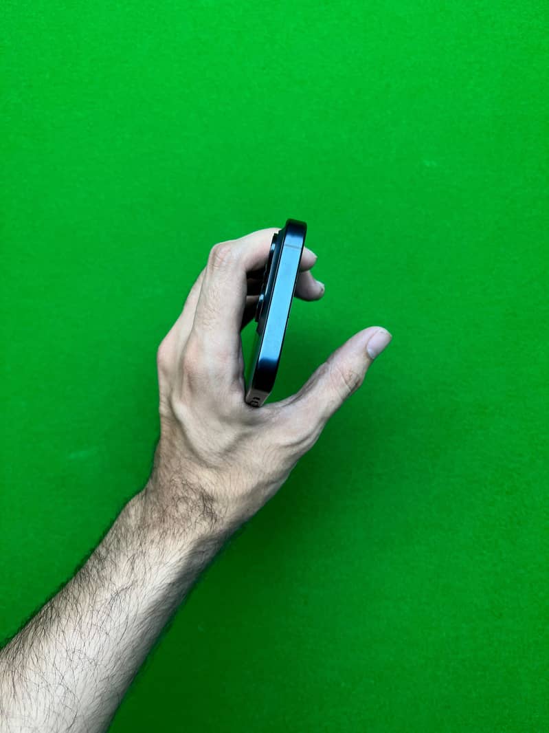 iPhone 15 Pro 5