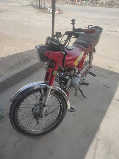 yb100