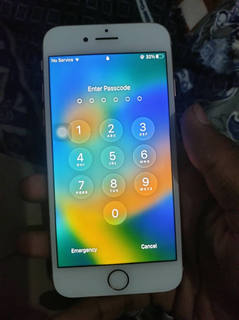 Apple iPhone 8 1