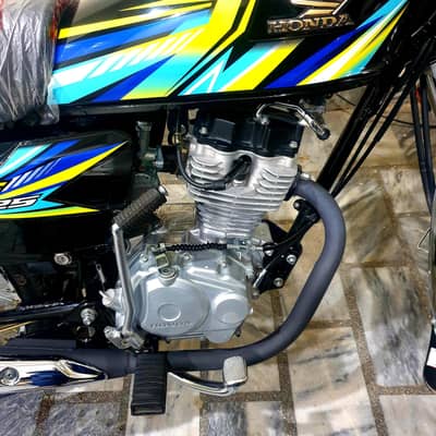 Honda 125 brand  New Condition