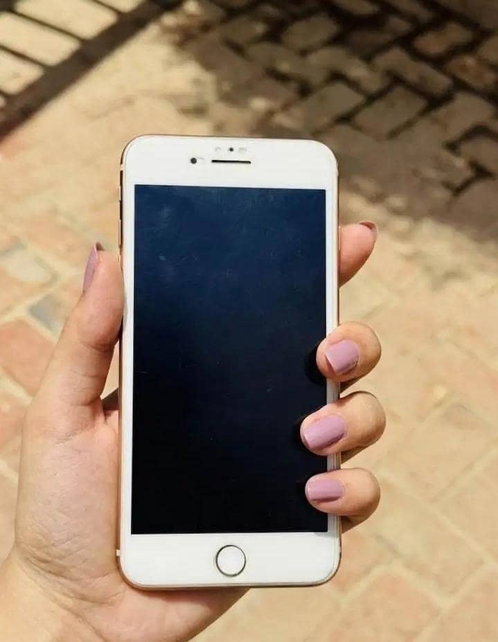 Apple iPhone 8 Plus 6