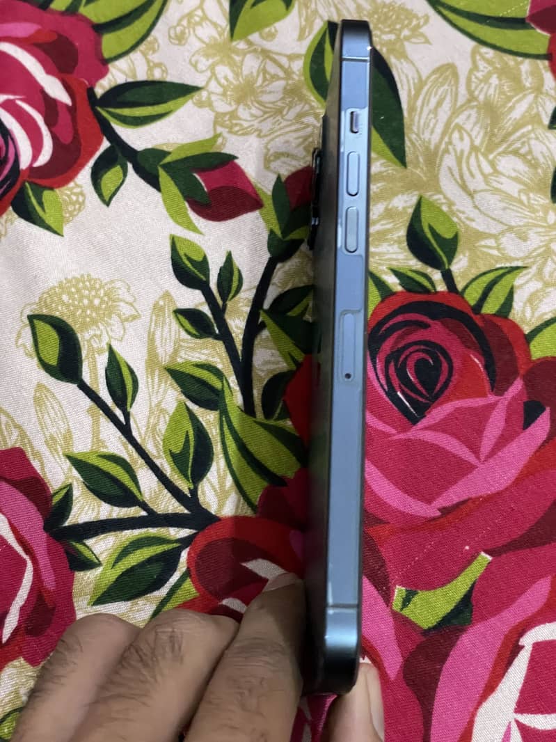 IPhone 12 Pro Max 3