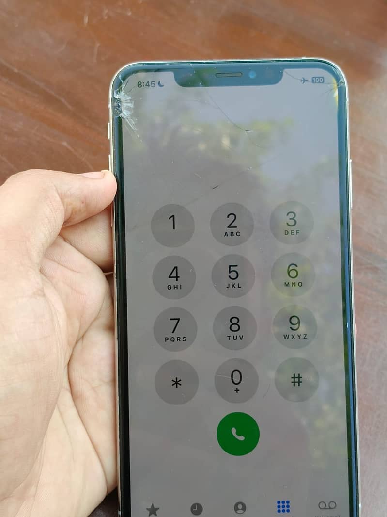 Apple iPhone XS Max 7
