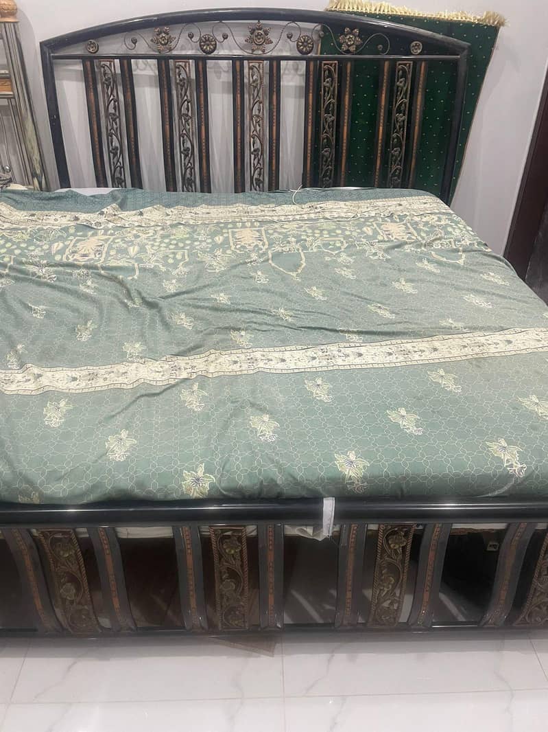Double bed 2
