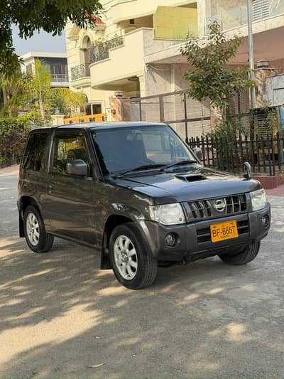 Nissan Kix 2010 Automatic Transmission