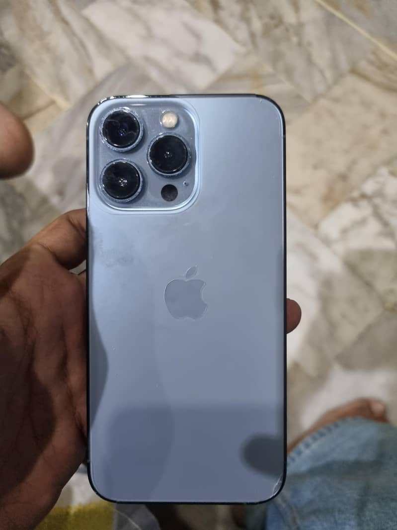 Apple iPhone 13 Pro 0