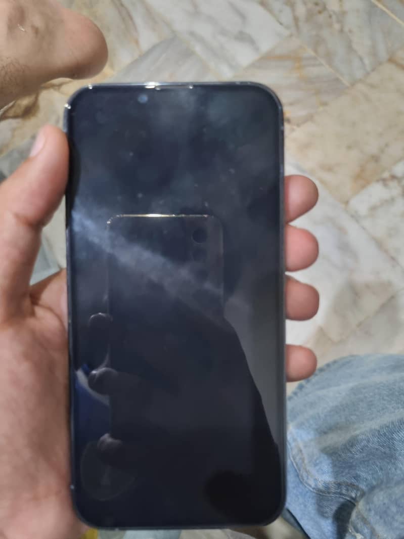 Apple iPhone 13 Pro 1