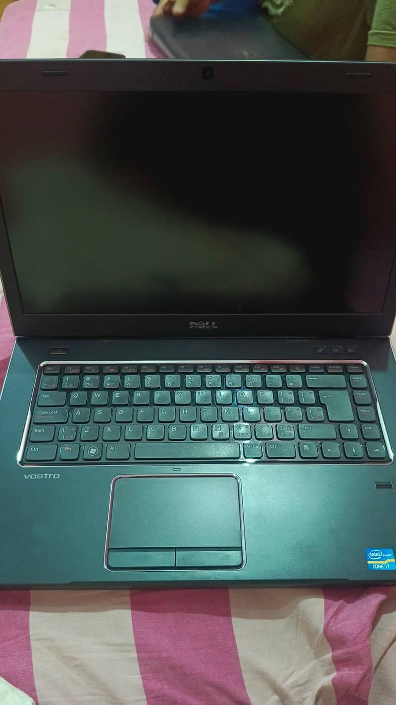 dell model (e5530) 0