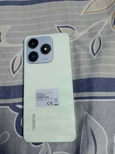 Realme C63