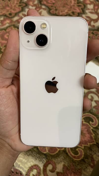 Apple iPhone 13