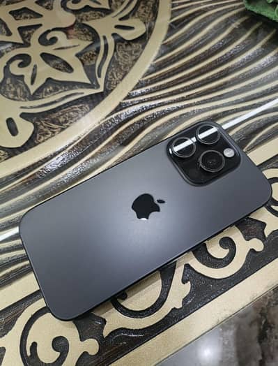Apple iPhone 16 Pro Jv 256 Titanium Black