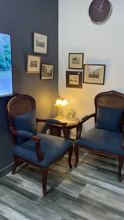 Chairs & cofe tebal