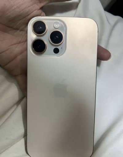 Apple iPhone 16 Pro Max