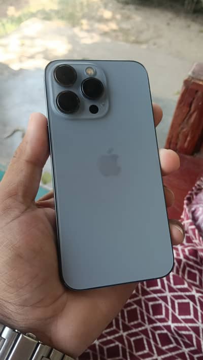 Apple iPhone 13 Pro