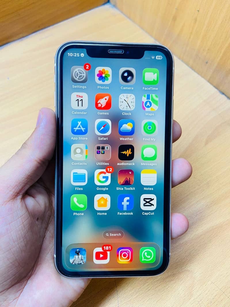 iPhone 11 2