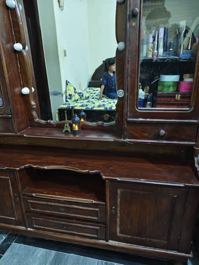 Wooden Bed side tables and Showcase for Sale