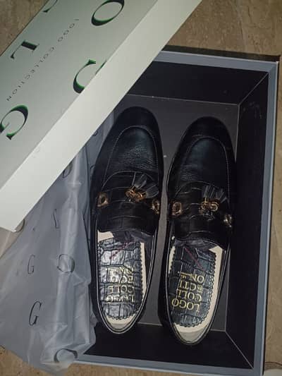 Men Shoes Logo