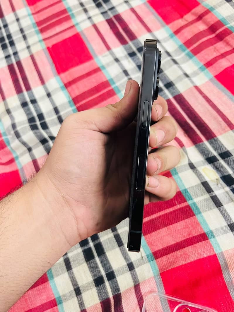 Apple iPhone 14 Pro 5