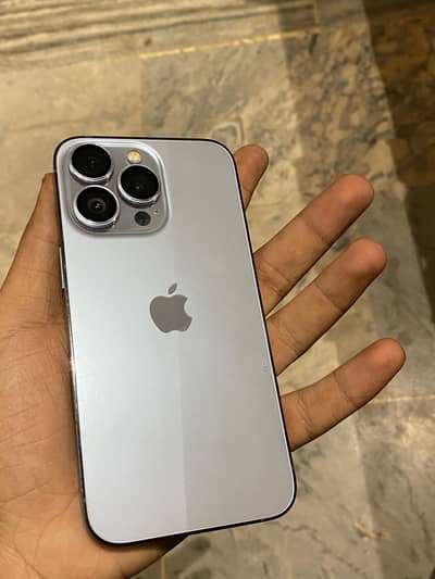 Apple iPhone 13 Pro