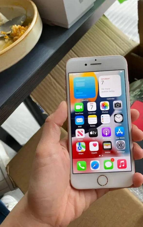 Apple iPhone 7 1