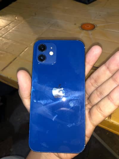 Apple iPhone 12