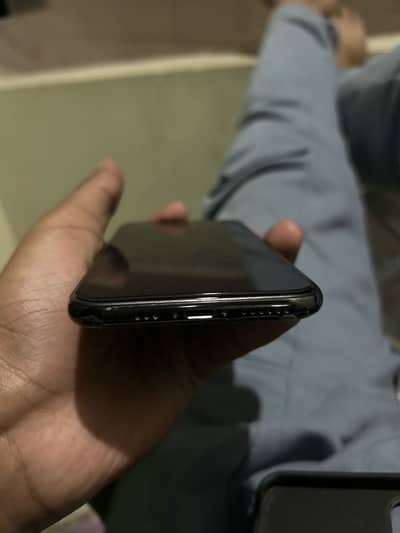 Apple iPhone XS