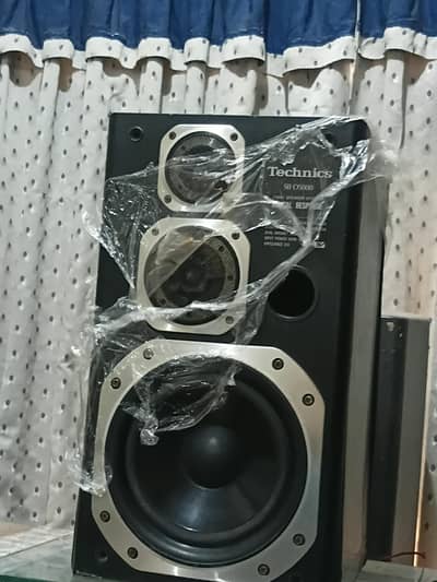 Speaker urgent sale