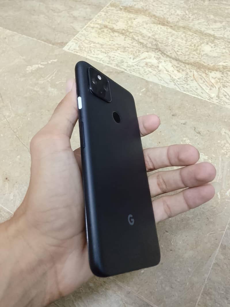 Google Pixel 4a 3