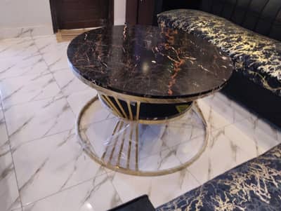 Centre table