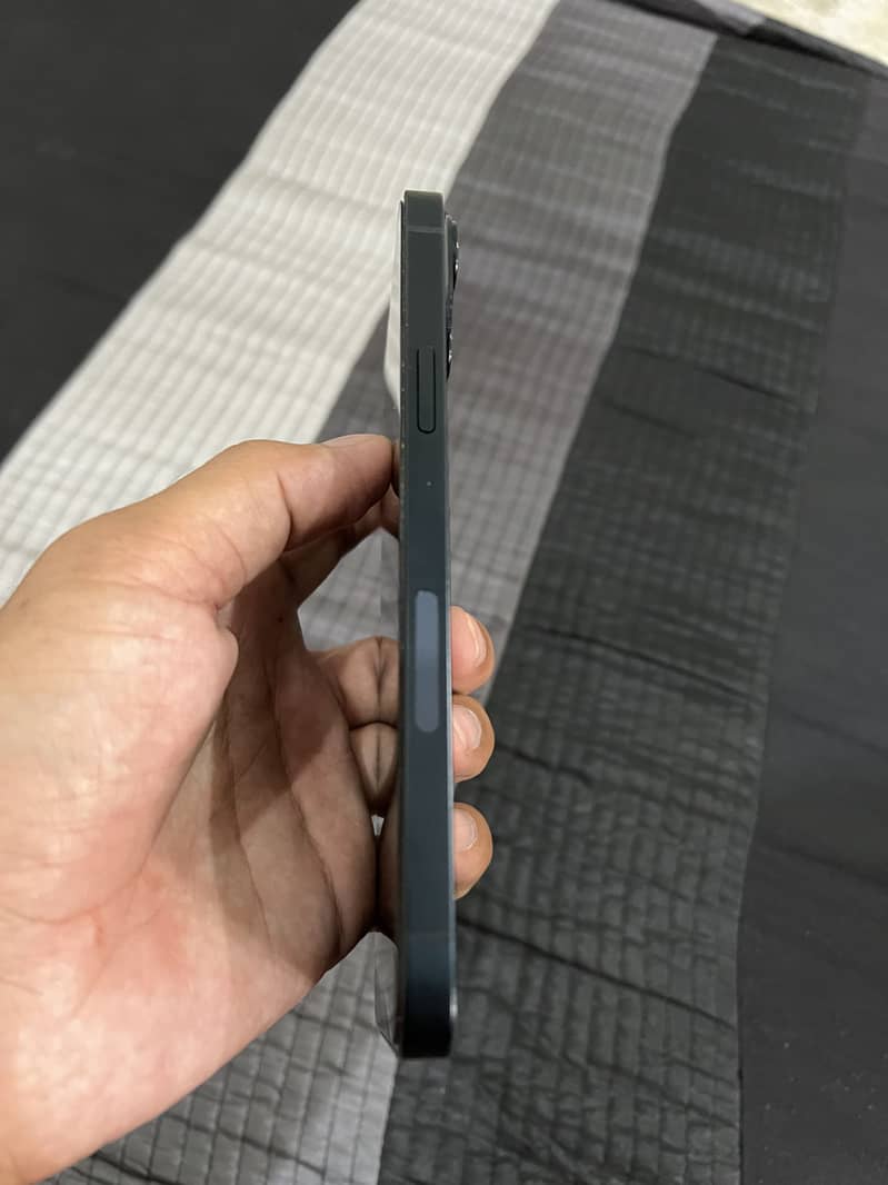 Apple iPhone 14 plus 1