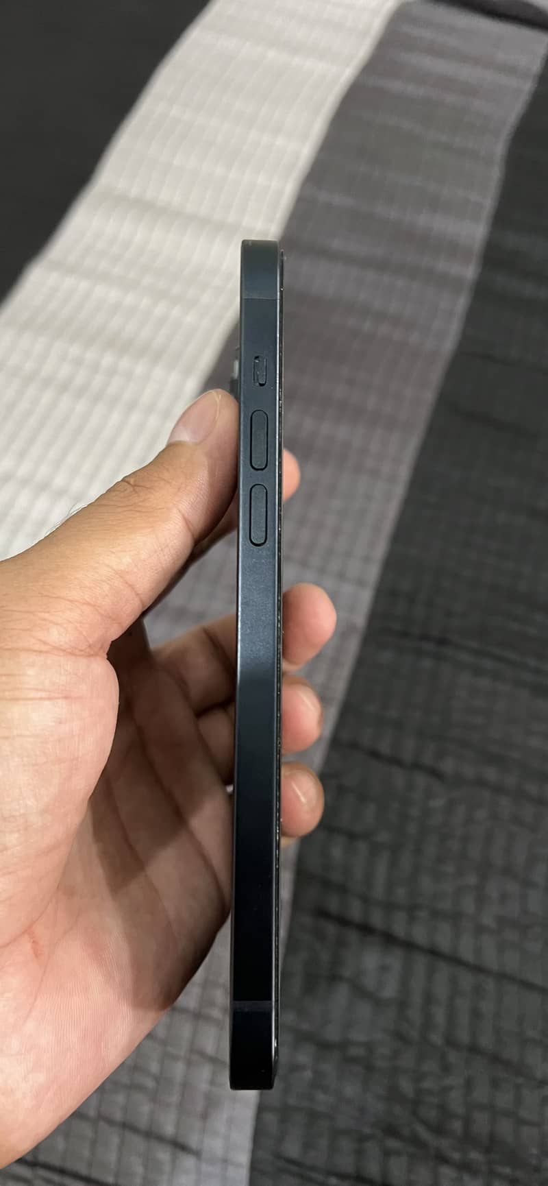 Apple iPhone 14 plus 3
